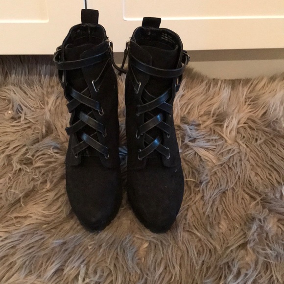 Daya by Zendaya Kearney Corset Bootie - Picture 2 of 6